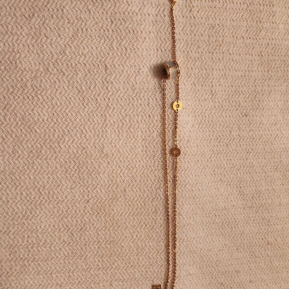 Gold plated necklace with enamel and zirconia pendant - Picture 6 of 10